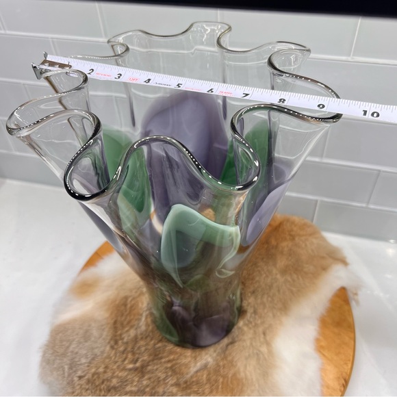 Hand Blown Art Glass Ruffled Swung Vase Abstract Green & Purple Fusion - Picture 12 of 16